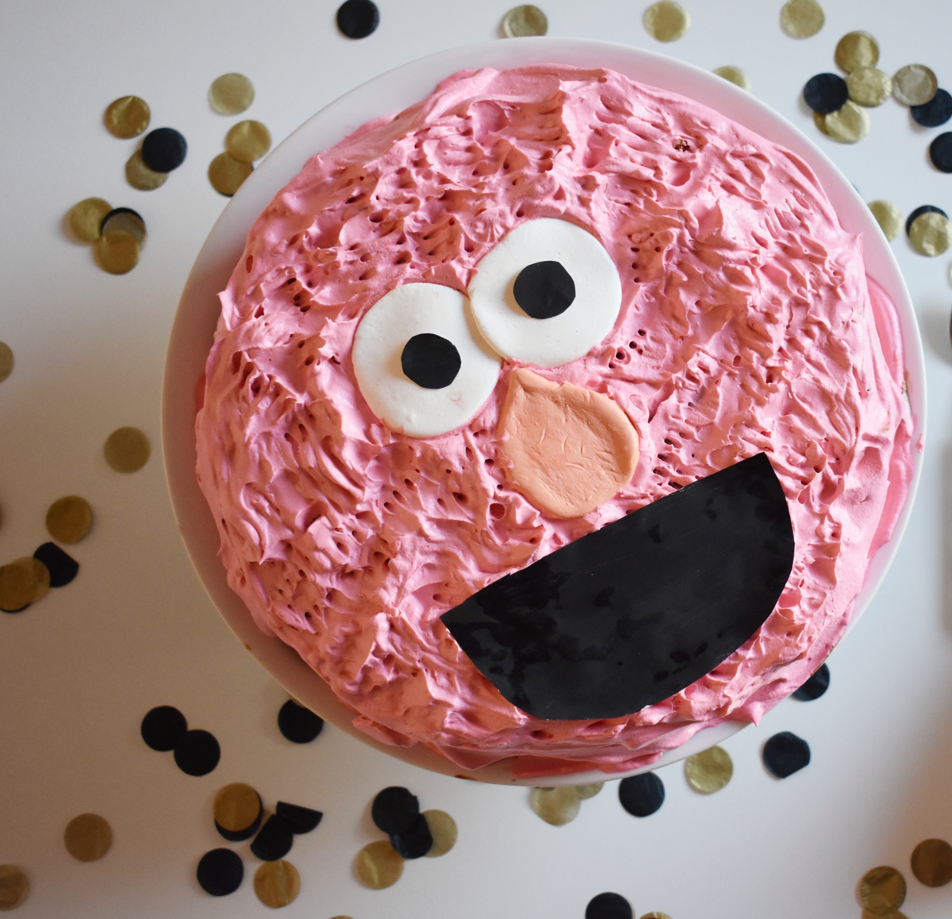 Elmo Cake